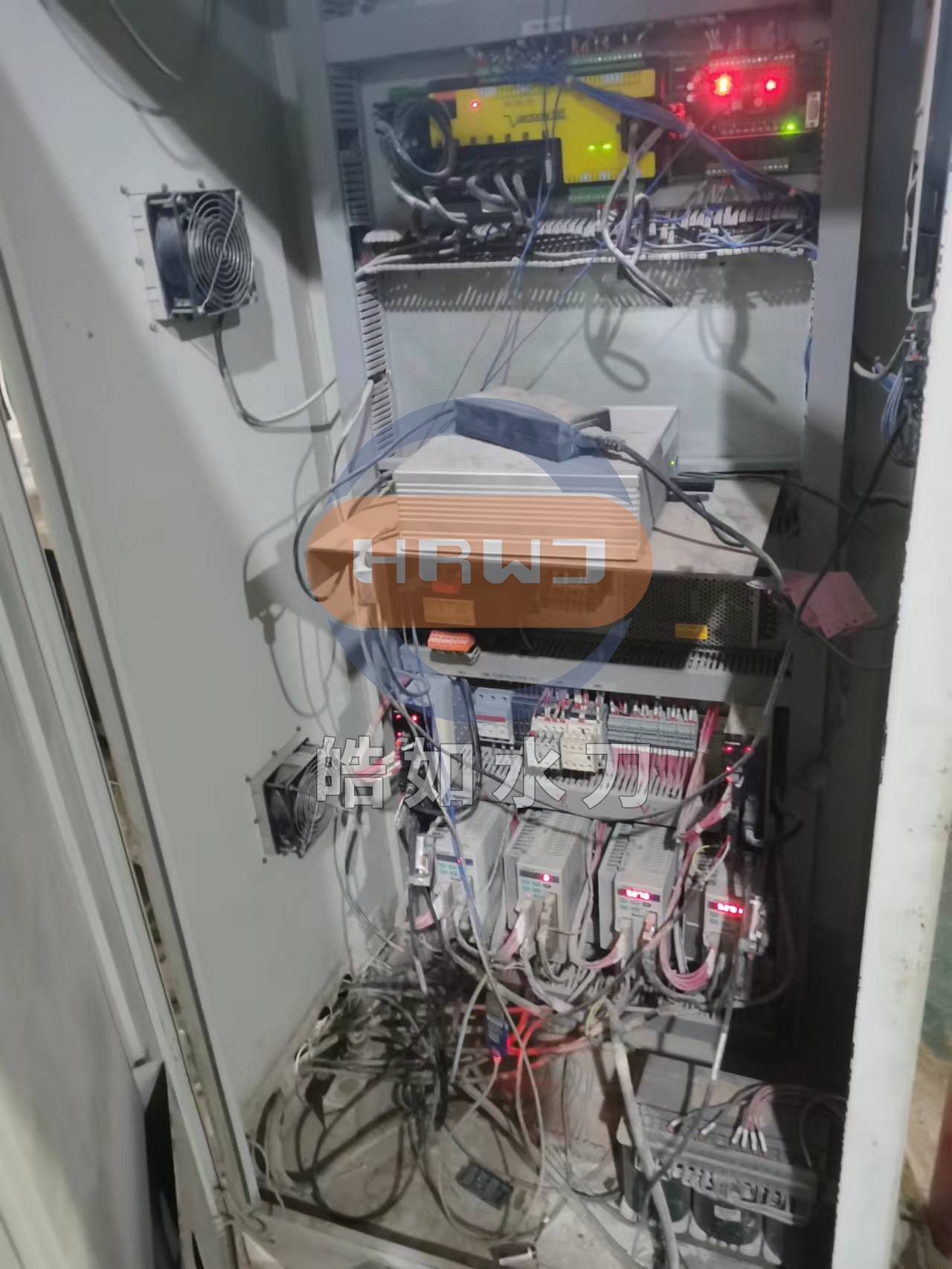 微信图片_20231114102426.jpg 微信图片_20231114102426.jpg