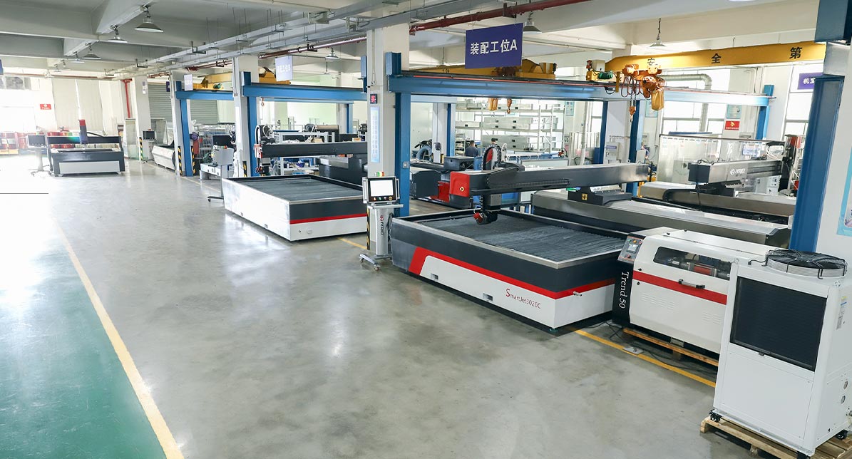 装配区.jpg 装配区.jpg